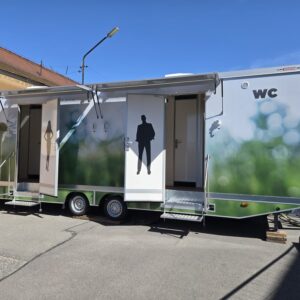 Sanitární přívěs XL+, pronájem splachovacích toalet, Top-wc.cz, topwc_cz (7)