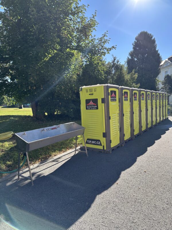Mobilní toaleta, Pronájem Štefek, pronájem WC, mobilní záchod na akci, top-wc (1)