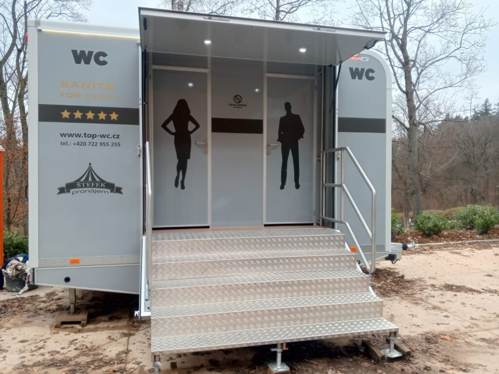 Sanitární přívěs L+, pronájem toalet, pronájem WC, Top-wc.cz