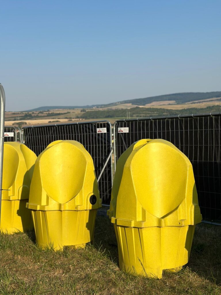 Mobilní pisoáry, pisoár kros, top-wc.cz