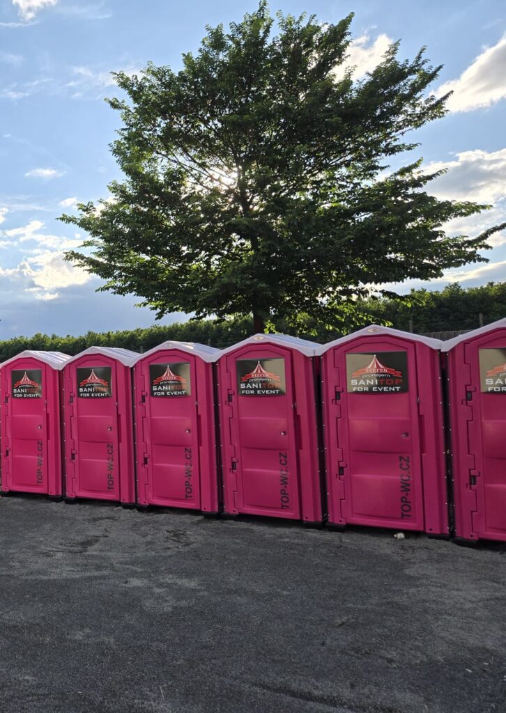 Mobilní toalety, top-wc.cz, pronájem WC, WC na akci. Pronájem toalet Štefek (3)